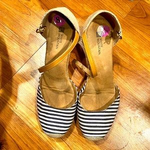 White Mountain Women's Mamba Navy Stripe Espadrille Wedge Sandals Size 8.5